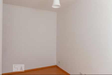Casa à venda com 380m², 5 quartos e 4 vagas Casa à venda com 380m², 5 quartos e 4 vagasQuarto 2