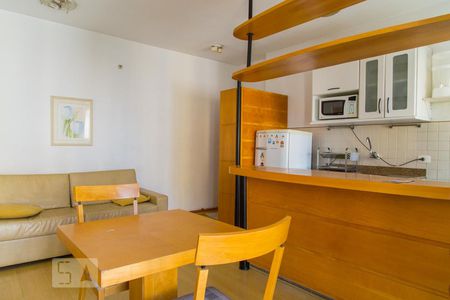 Sala de apartamento para alugar com 1 quarto, 56m² em Vila da Saúde, São Paulo