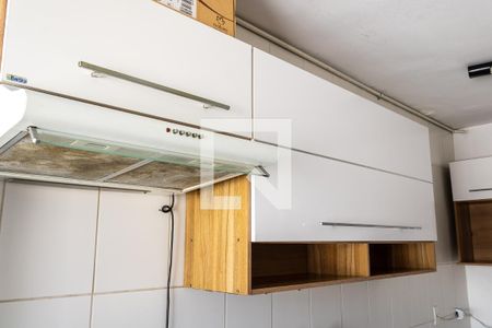 Apartamento à venda com 60m², 2 quartos e 1 vaga Apartamento à venda com 60m², 2 quartos e 1 vagaCozinha e Área de Serviço
