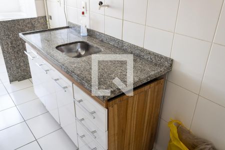 Apartamento à venda com 60m², 2 quartos e 1 vaga Apartamento à venda com 60m², 2 quartos e 1 vagaCozinha e Área de Serviço