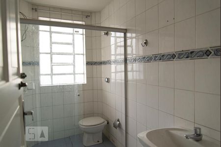Apartamento à venda com 103m², 2 quartos e sem vaga Apartamento à venda com 103m², 2 quartos e sem vagaBanheiro