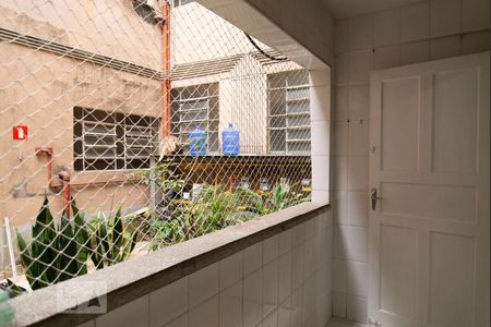 Apartamento à venda com 103m², 2 quartos e sem vaga Apartamento à venda com 103m², 2 quartos e sem vagaVista da Lavanderia