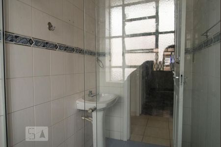 Apartamento à venda com 103m², 2 quartos e sem vaga Apartamento à venda com 103m², 2 quartos e sem vagaBanheiro