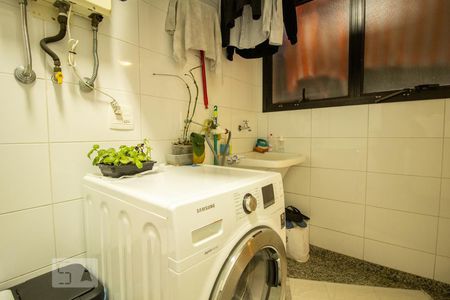 Apartamento para alugar com 173m², 3 quartos e 4 vagasÁrea de Serviço