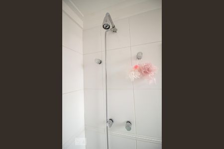 Apartamento para alugar com 173m², 3 quartos e 4 vagasBanheiro do Quarto 2