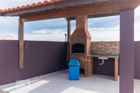 Apartamento para alugar com 50m², 2 quartos e 1 vaga Apartamento para alugar com 50m², 2 quartos e 1 vagaÁrea comum - Churrasqueira