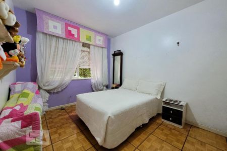 Casa à venda com 400m², 4 quartos e 6 vagas Casa à venda com 400m², 4 quartos e 6 vagasQuarto