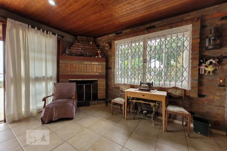 Espaço Gourmet de casa à venda com 4 quartos, 400m² em Cristal, Porto Alegre