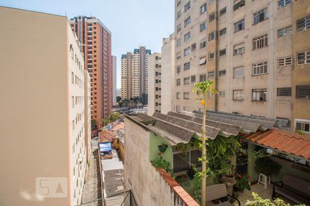 Vista do quarto  de apartamento para alugar com 1 quarto, 51m² em Aclimação, São Paulo