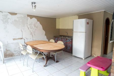 Casa à venda com 260m², 3 quartos e 3 vagasChurrasqueira