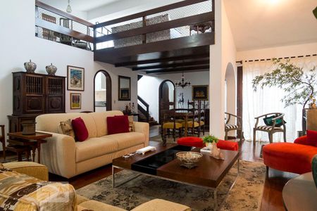 Sala de casa à venda com 3 quartos, 260m² em Jardim Isabel, Porto Alegre