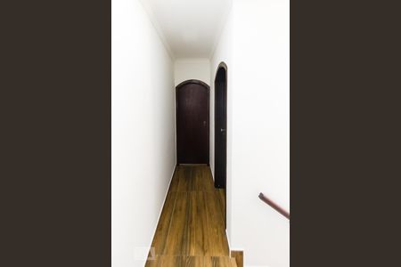 Casa à venda com 180m², 3 quartos e 6 vagasCorredor