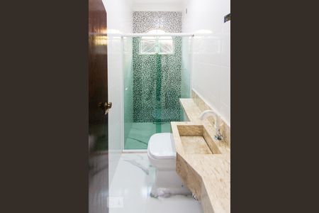Banheiro de casa à venda com 3 quartos, 180m² em Jardim Ana Rosa, São Paulo