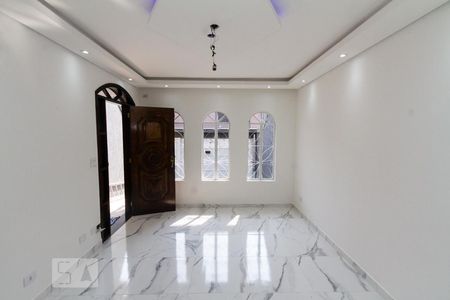 Sala de casa à venda com 3 quartos, 180m² em Jardim Ana Rosa, São Paulo