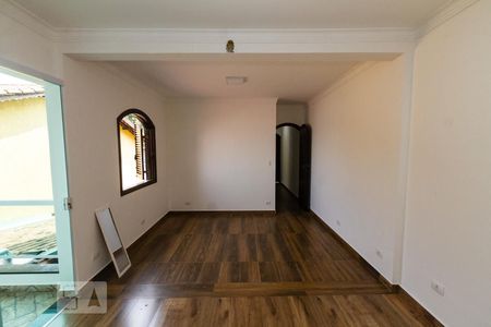 Casa à venda com 180m², 3 quartos e 6 vagasSuite 02