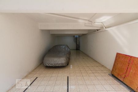 Casa à venda com 180m², 3 quartos e 6 vagasGaragem