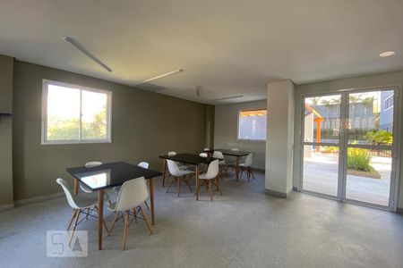 Apartamento para alugar com 32m², 1 quarto e 1 vagaÁrea comum - Salão de festas