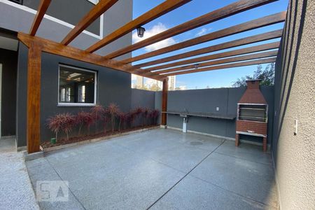 Apartamento para alugar com 32m², 1 quarto e 1 vagaÁrea comum - Churrasqueira