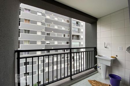 Sacada de apartamento para alugar com 1 quarto, 32m² em Parque Reboucas, São Paulo