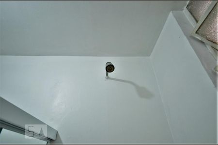 Apartamento à venda com 52m², 2 quartos e sem vagaChuveiro