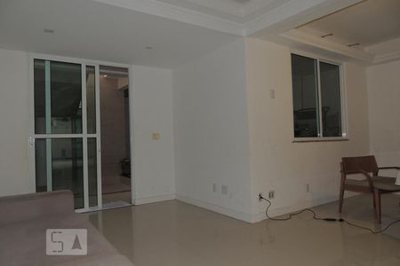 Sala 2 de casa de condomínio para alugar com 4 quartos, 190m² em Anil, Rio de Janeiro