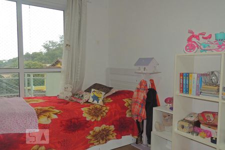 Casa de condomínio à venda com 190m², 4 quartos e 2 vagasQuarto 3