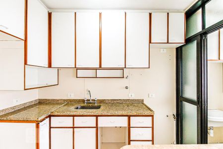 Apartamento à venda com 49m², 1 quarto e 1 vaga Apartamento à venda com 49m², 1 quarto e 1 vagaCozinha