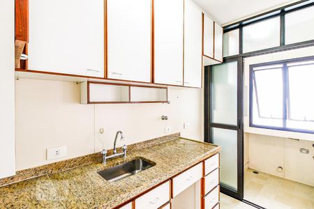Apartamento à venda com 49m², 1 quarto e 1 vaga Apartamento à venda com 49m², 1 quarto e 1 vagaCozinha