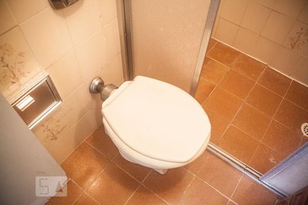 Apartamento à venda com 57m², 1 quarto e sem vagaDetalhe do banheiro