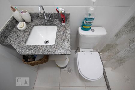Apartamento à venda com 48m², 2 quartos e 1 vaga Apartamento à venda com 48m², 2 quartos e 1 vagaBanheiro