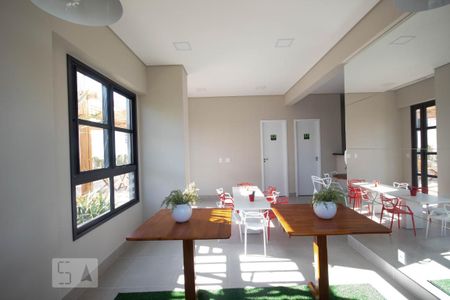 Apartamento à venda com 48m², 2 quartos e 1 vaga Apartamento à venda com 48m², 2 quartos e 1 vagaSalão de Festas
