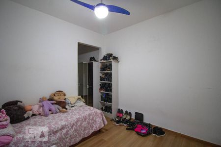 Casa à venda com 360m², 4 quartos e 3 vagas Casa à venda com 360m², 4 quartos e 3 vagasQuarto 2