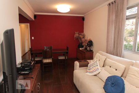 Apartamento para alugar com 110m², 3 quartos e 1 vagaSala