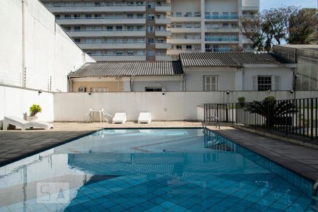 Apartamento à venda com 100m², 3 quartos e 2 vagasÁrea comum - Piscina