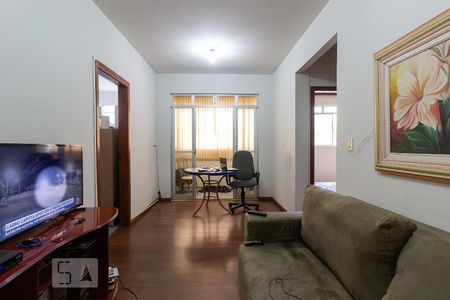 Sala de Apartamento com 2 quartos, 55m² Ouro Preto