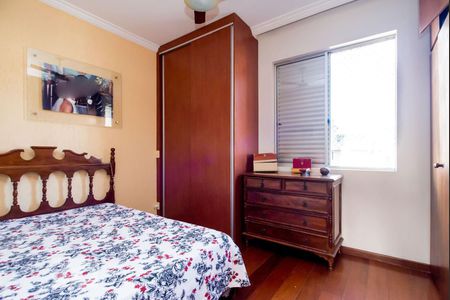 Quarto de apartamento à venda com 3 quartos, 100m² em São Pedro, Belo Horizonte