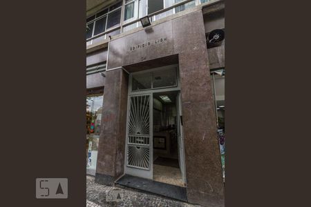 Studio à venda com 30m², 1 quarto e sem vagaFachada