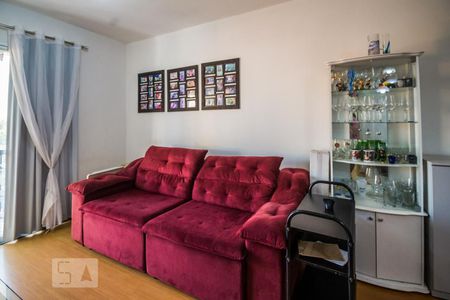 Sala de apartamento para alugar com 2 quartos, 72m² em Centro, Campinas