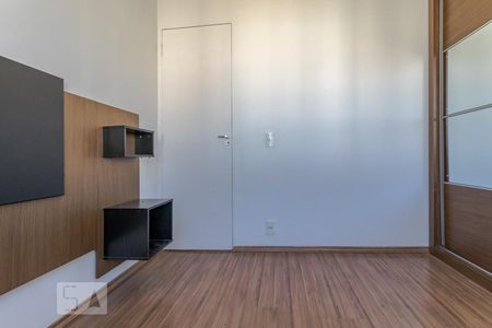Quarto 1  de apartamento para alugar com 2 quartos, 42m² em Cézar de Souza, Mogi das Cruzes