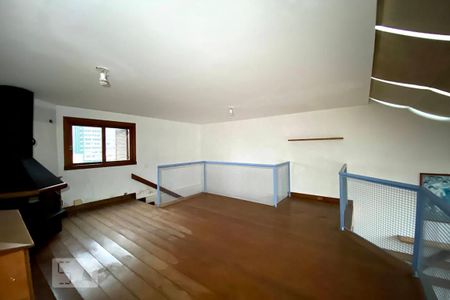 Apartamento à venda com 300m², 4 quartos e 3 vagasCobertura