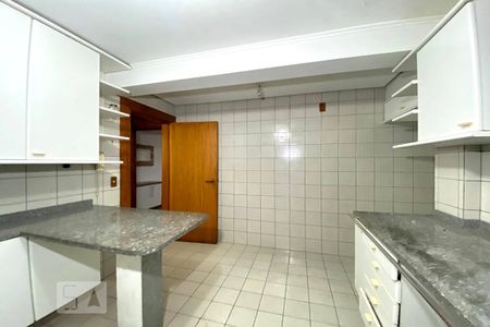 Apartamento à venda com 300m², 4 quartos e 3 vagasCozinha