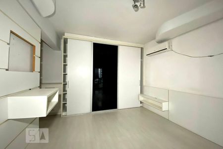 Apartamento à venda com 300m², 4 quartos e 3 vagasQuarto 3 Suíte