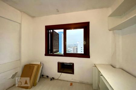 Apartamento à venda com 300m², 4 quartos e 3 vagasQuarto 2