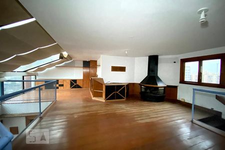 Apartamento à venda com 300m², 4 quartos e 3 vagasCobertura
