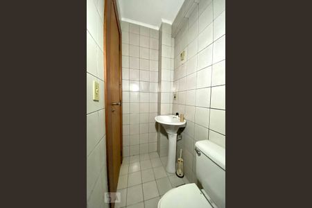 Apartamento à venda com 300m², 4 quartos e 3 vagasBanheiro de Serviço