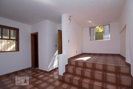 Casa para alugar com 35m², 1 quarto e sem vagaQuarto