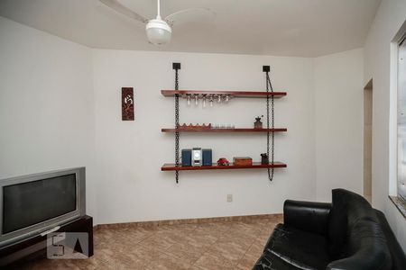 Sala de casa para alugar com 1 quarto, 25m² em Cachambi, Rio de Janeiro