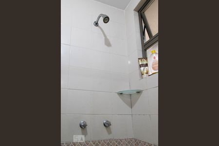 Apartamento à venda com 80m², 2 quartos e 2 vagasBanheiro social