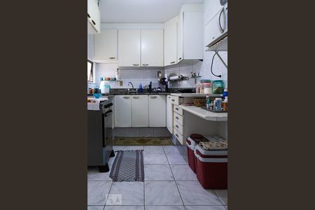 Apartamento à venda com 80m², 2 quartos e 2 vagasCozinha