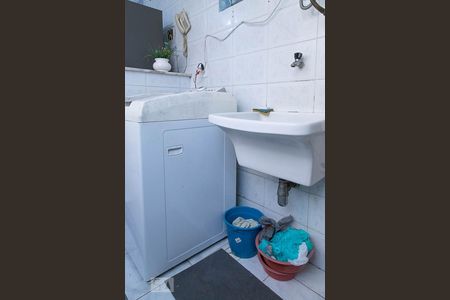 Apartamento à venda com 80m², 2 quartos e 2 vagasÁrea de serviço